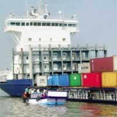Cargo ships collide in Hooghly, no casualty