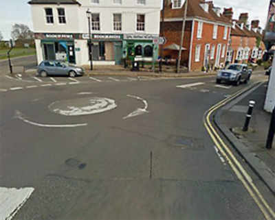 Battle of Hastings was fought at a mini roundabout