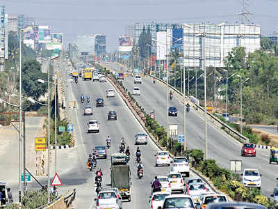 Danger zones on Airport Road