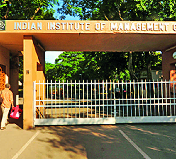 West Bengal: Alumni funds for IIM-Calcutta, IIT-Kharagpur