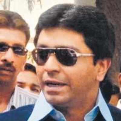 PIL filed against Raj in high court