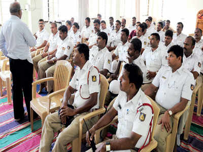 Kannada Gothilla? Cops are learning English for you