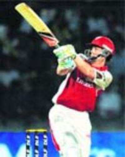 Batting tracks making IPL a six-hitting tournament: Gilchrist