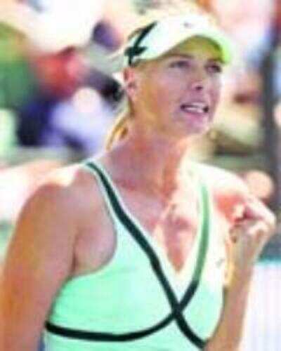 Sharapova in quarterfinals