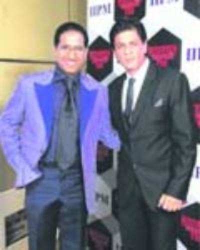 SRK ad misled us, rue IIPM students