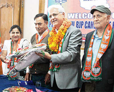 BJP’s Pandit route to ‘Mission 44+’ has community divided
