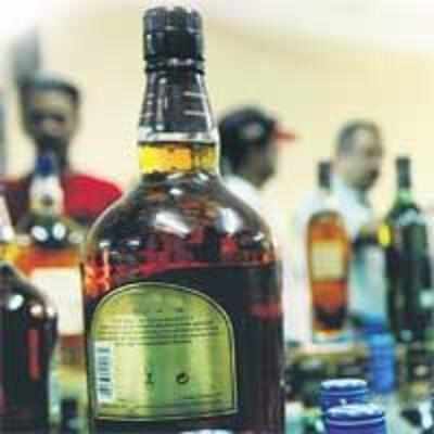 Constable arrested for selling imported liquor from airport
