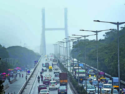 Bengaluru turns hill station with first rain spell of this year