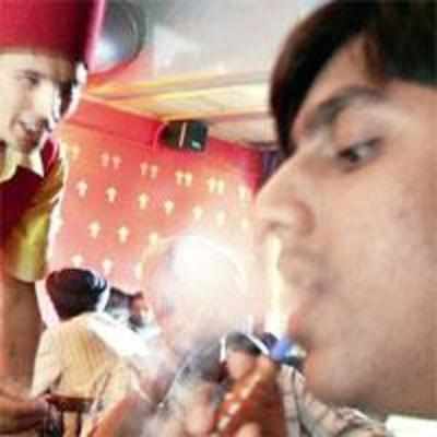HC gives BMC six weeks to act against hookah parlours