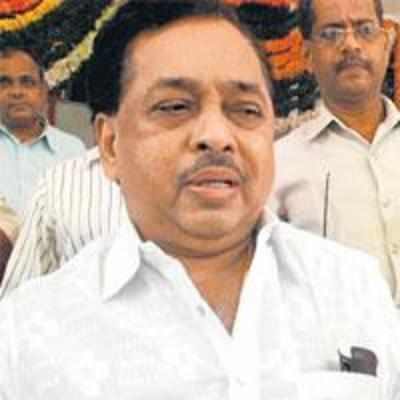 Cong mantris bicker over CM's remarks on farmers in Vidarbha
