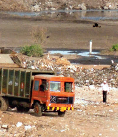 MPCB raises a stink over Kanjurmarg dump yard