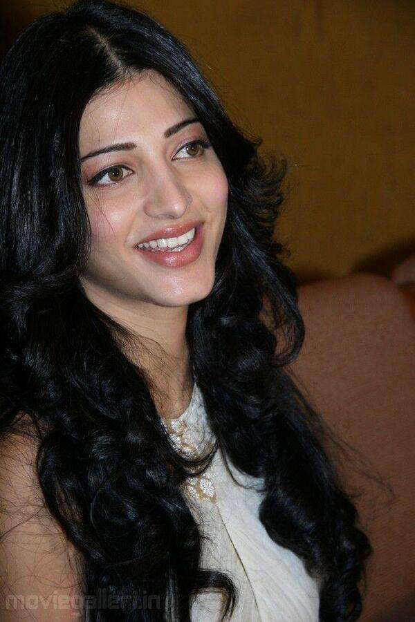 Shruti Haasan's family time