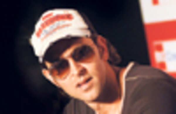 Hrithik upset with fans misbehaviour 