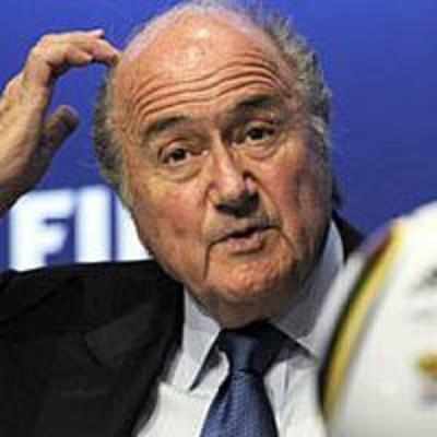 FIFA apologises for refereeing errors