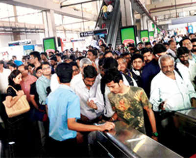 False alarm leaves several commuters stranded outside Ghatkopar Metro Station
