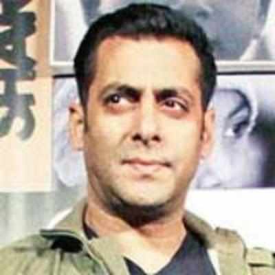 Salman Khan chooses Taurani over Barjatya