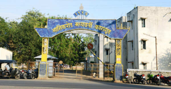 One cop to guard 500 jail inmates as 50% posts vacant
