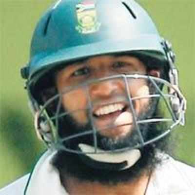 Amla happy to get maiden ton at '˜home'