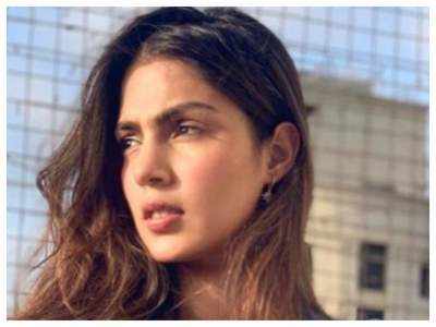 Rhea Chakraborty's lawyer: Not in a hurry to file bail application