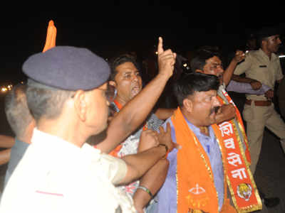 All Shiv Sena candidates in Gujarat polls lose 'deposit'