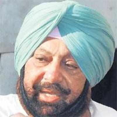 Amarinder moves HC, challenges his expulsion