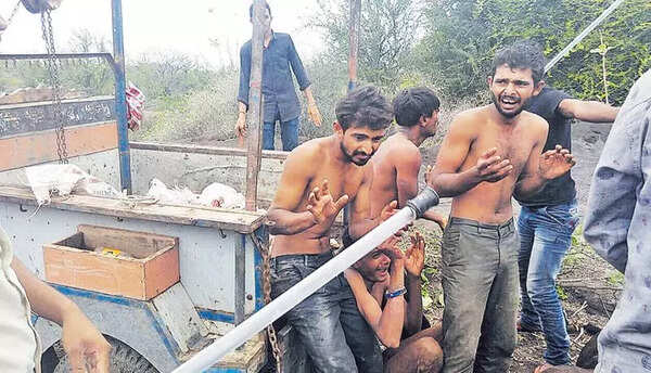 5 convicted in 2016 Una flogging case