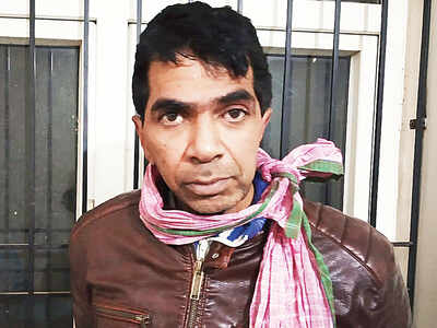 Gangster Ejaz Lakdawala, 2 aides held in Rs 7.5-crore extortion case