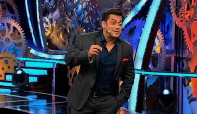 Bigg Boss 11 Live Updates, Today’s Full Episode, Day 90, 30 December 2017: Weekend ka Vaar with Salman Khan: Priyank Sharma gets evicted, show goes live for live voting by audiences for most entertaining female on the show, Shilpa Shinde gets most votes