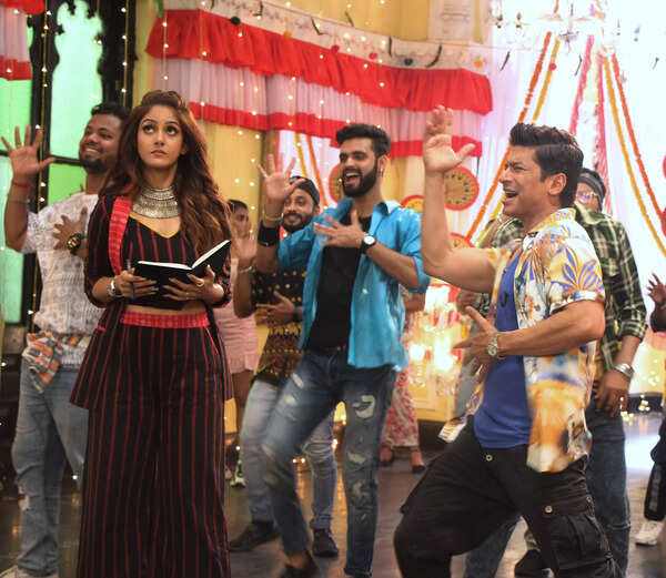 Shaan’s Pujo release is an offbeat Bengali dance number