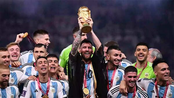 All the slips between the FIFA World Cup 2022 and the lips