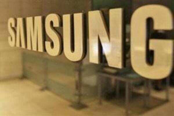 How Samsung is standing up to an onslaught from a group of Chinese handset makers like Vivo and Oppo