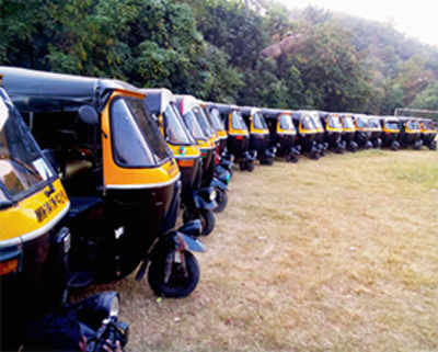 Five men arrested for stealing 21 autos in Thane, Navi Mumbai