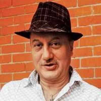 Kher under pressure, opts out of Hitler film