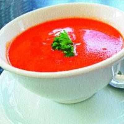 Fresh tomato and basil soup