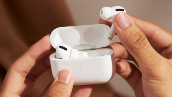 Best Bluetooth Earbuds For A Handsfree Experience