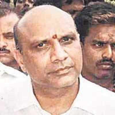 Minister's convoy jeep kills five in AP