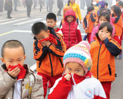 China smog alert: Over 100 million urged to stay indoors