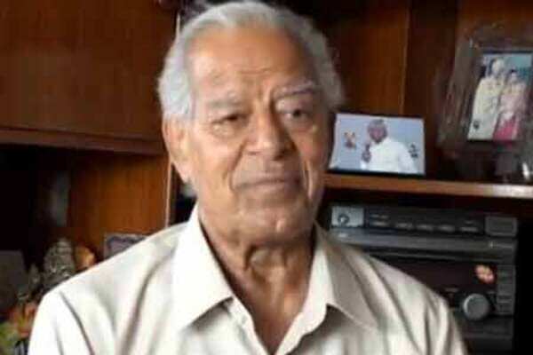 B'town bids farewell to Dara Singh