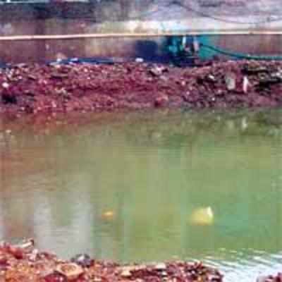 17-yr-old drowns in open pit at Andheri