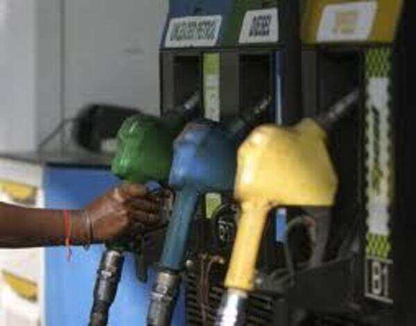 Majuli DC bans sale of petrol, diesel in plastic bottles & non-standardised containers