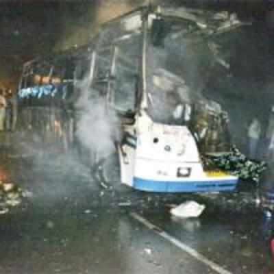 16 pilgrims to Ajmer die as bus catches fire in UP