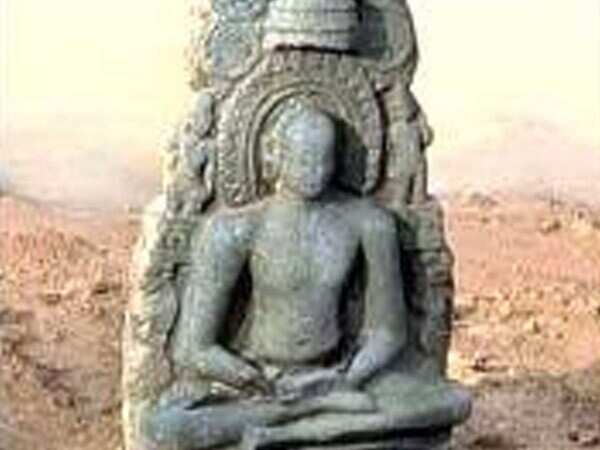 Tamil Nadu: Jain idol found in Tiruvallur