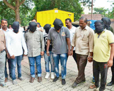 Fake call centre busted in Ambernath