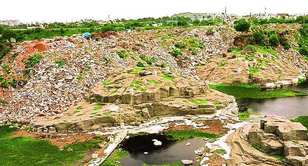 Locals raise stink over Ammuguda dump, officials keep eyes wide shut