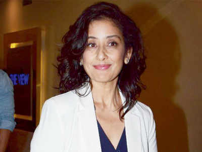 Manisha Koirala to co-author a book with a cancer survivour