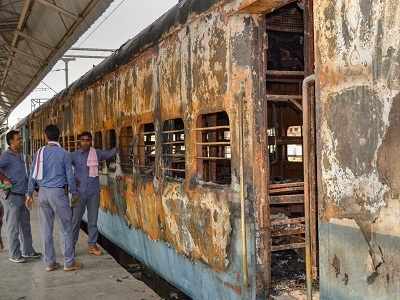 15 cases of fire in trains in last five months, railway board sounds alarm