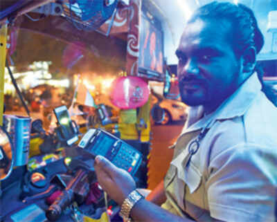 Mumbai, just swipe right for this auto driver