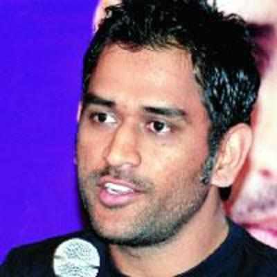 Sachin was born to play cricket: Dhoni