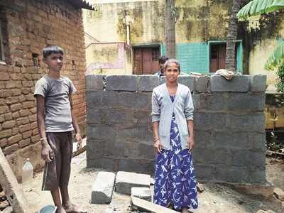 ‘Nanage toilet beku’: Channapatana teen emotionally blackmails his parents to build a toilet; stops going to school