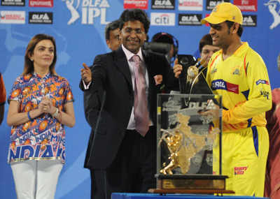 Lalit Modi alleges CSK players given flats by bookie
